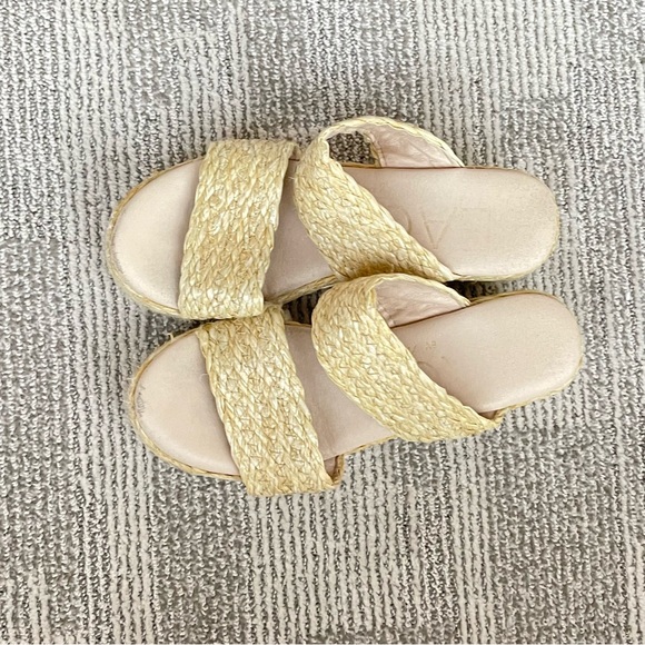 Matisse beach platform sandals - Picture 10 of 10